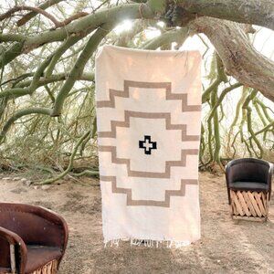 Tribe & True Blanket (White Sands)